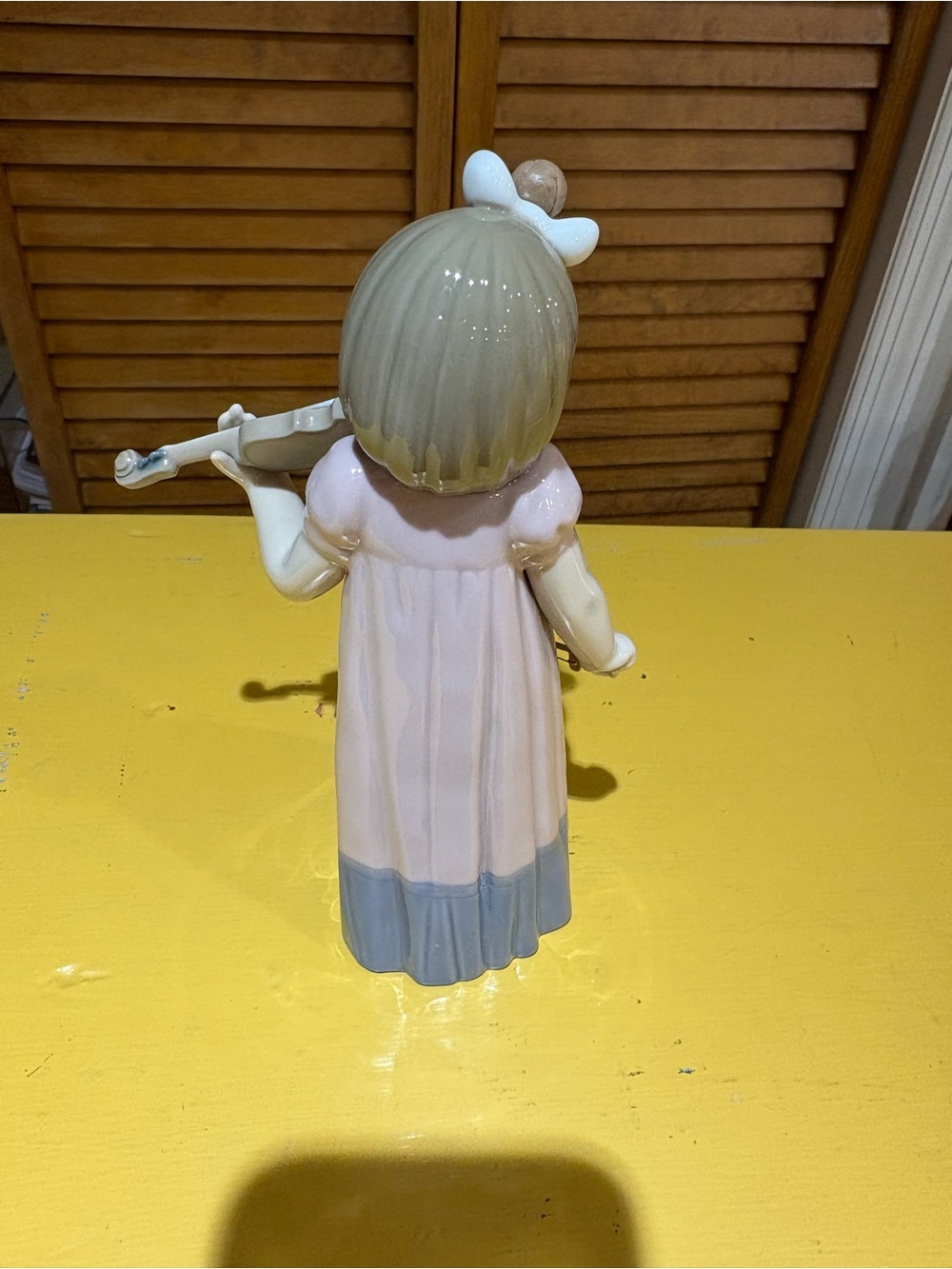 Lladro Nao Girl with Violin Figurine - Picture 2 of 4